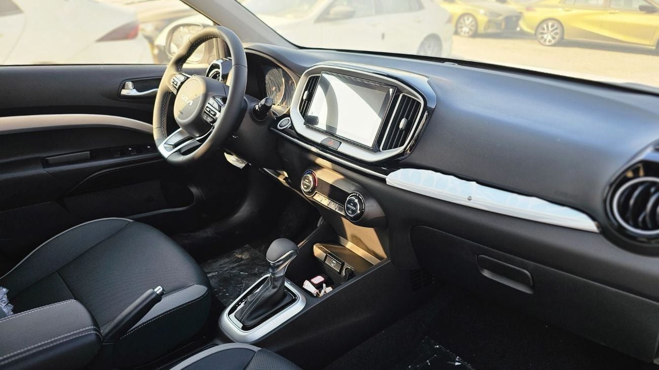 كيا KX1 Kia KX1 DUAL TONE 1.4L V4 PETROL CVT WITH SUNROOF PUSH START DVD CAMERA