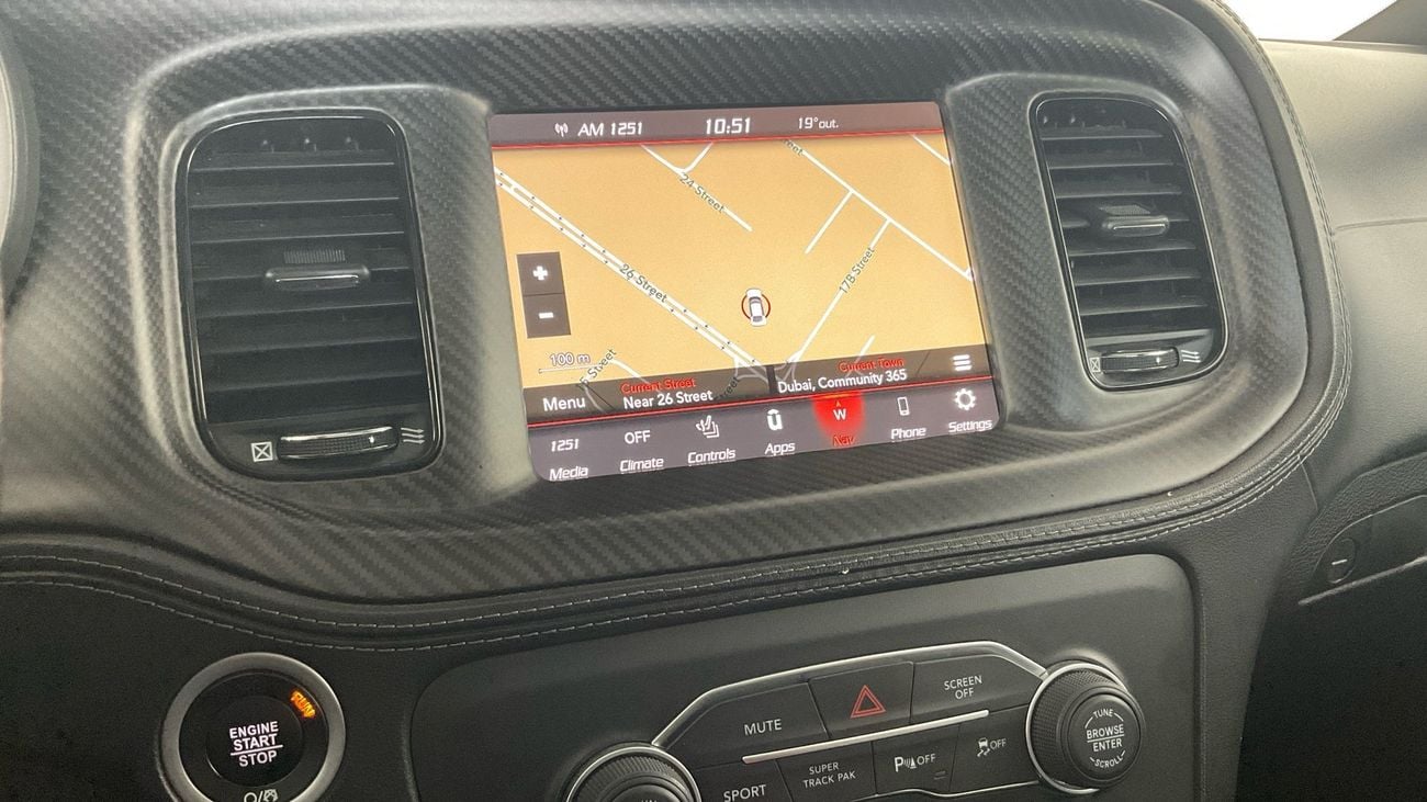 دودج تشارجر GT | upto AED 20,000 Ramadan Discount | شامل الضمان | 0 ﺪﻔﻋﺓ ﺃﻮﻟﻯ