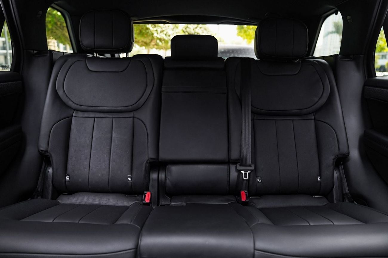Land Rover Range Rover Sport HSE P400 Clean title 2 Keys Original paint no accident with heads-up Completely Service.