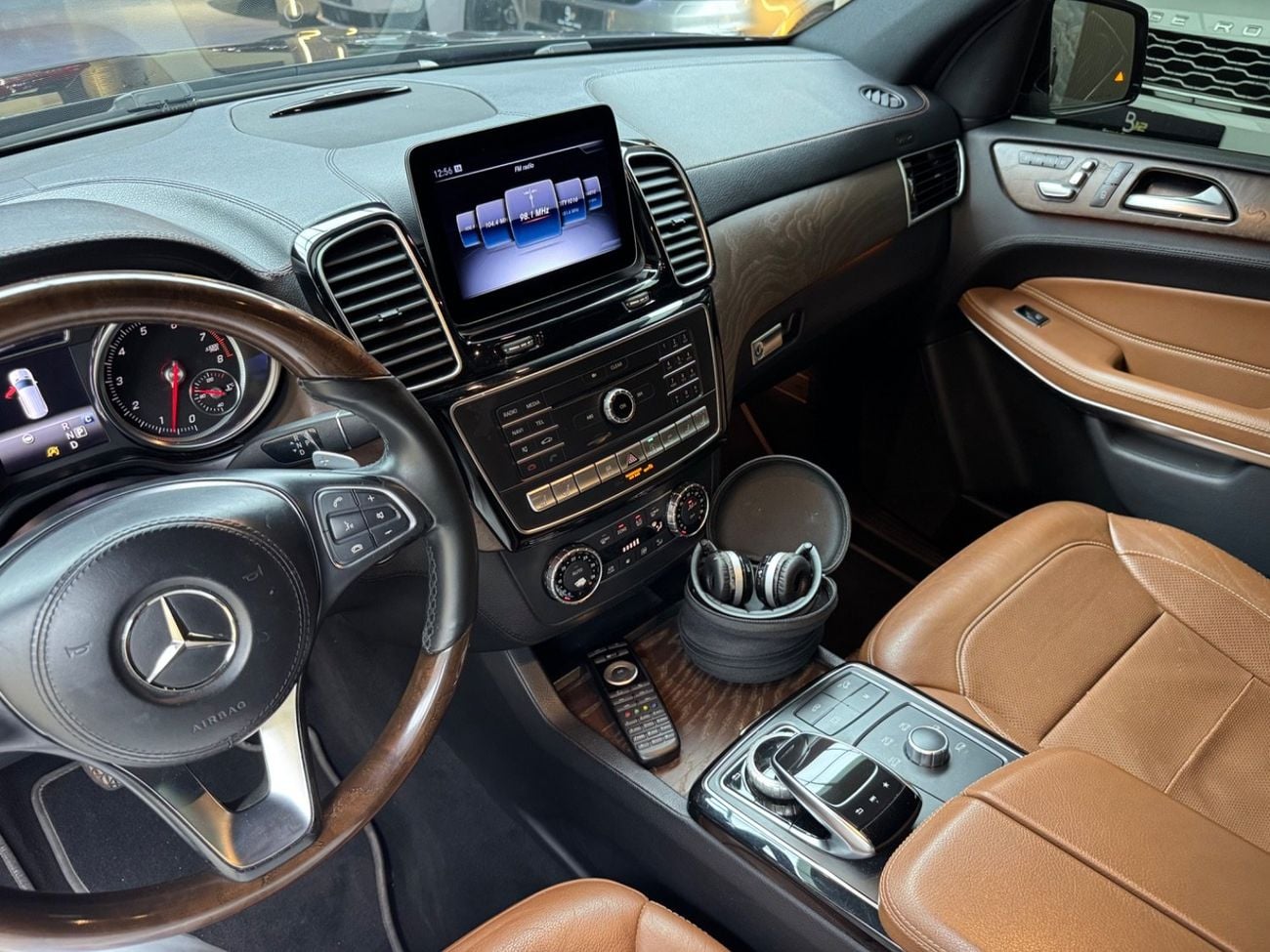 Mercedes-Benz GLS 500
