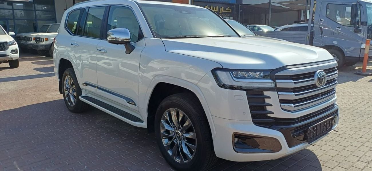 تويوتا لاند كروزر TOYOTA LAND CRUISER VXR 3.5L HYBRID COLOR WHITE MODEL 2025