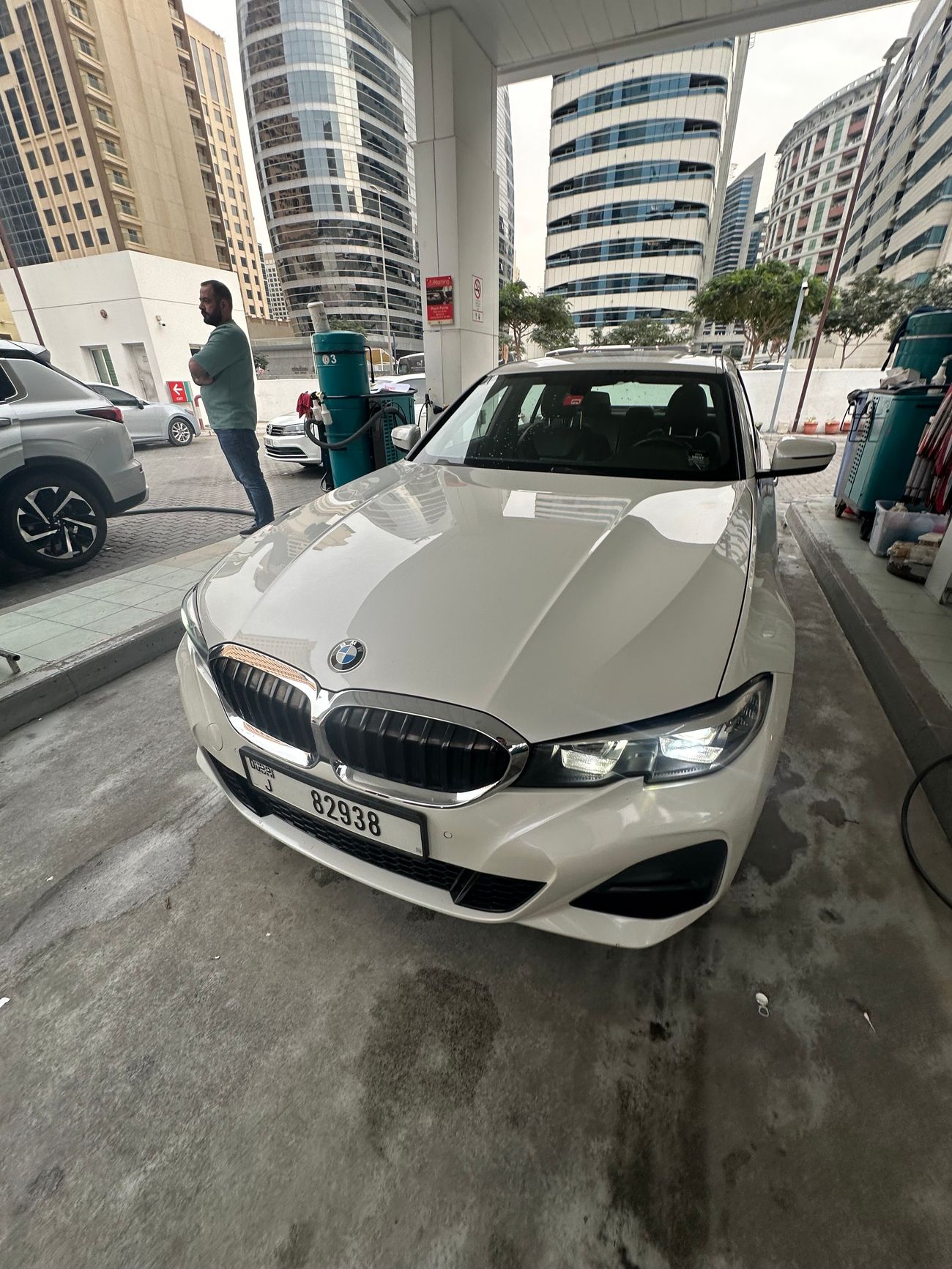 بي أم دبليو 320