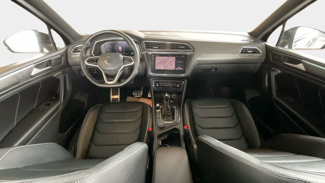 Volkswagen Tiguan R-LINE BLACK | Guaranteed Warranty | 0 Down Payment