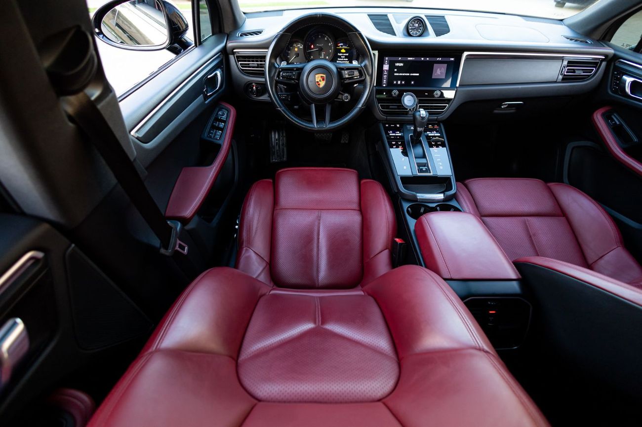 Porsche Macan T 2.0L (260 HP)