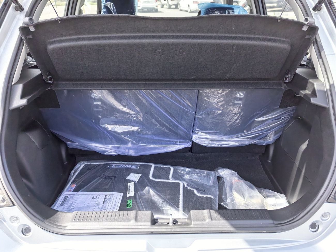 سوزوكي سويفت 2026 SUZUKI SWIFT 1.2L GLX WITH DVD+CAM A/T