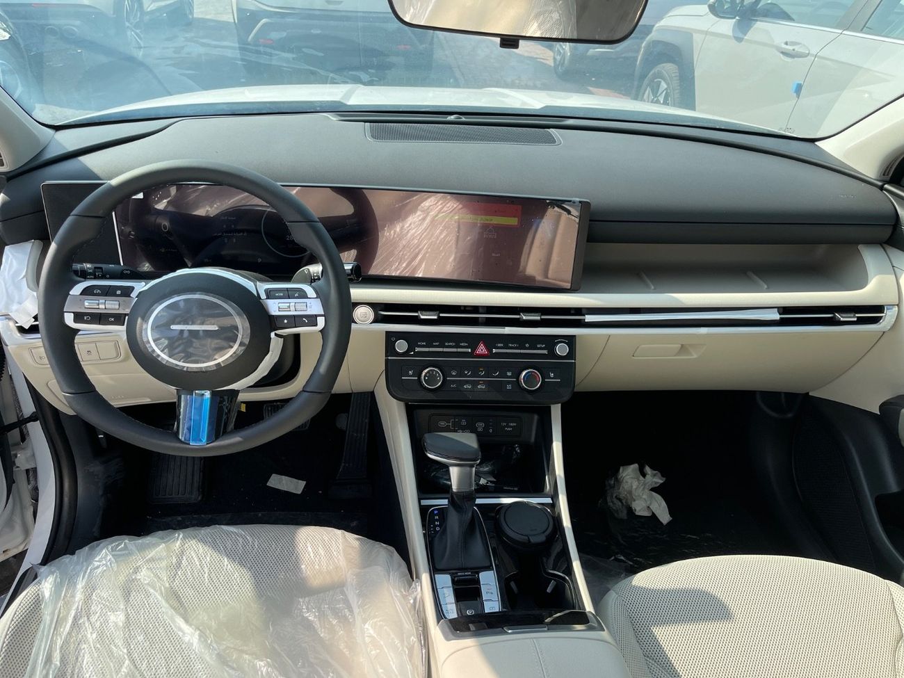 Hyundai Tucson Comfort 2.0L Double tone 2.0L