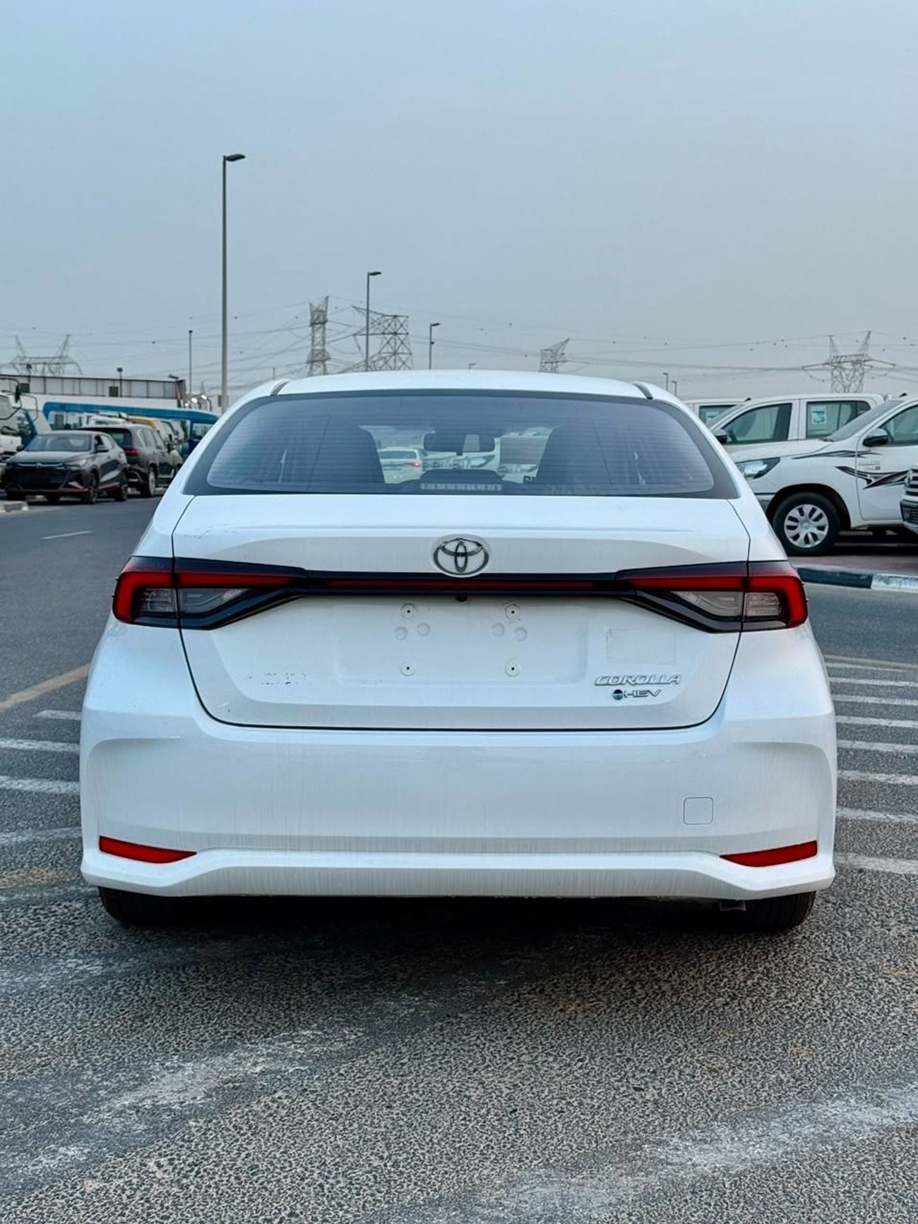 Toyota Corolla ToYoTa - COROLLA - ELITE - 1.8 - 2026 - HyBRiD - NEW FACE - AT - WHiTE