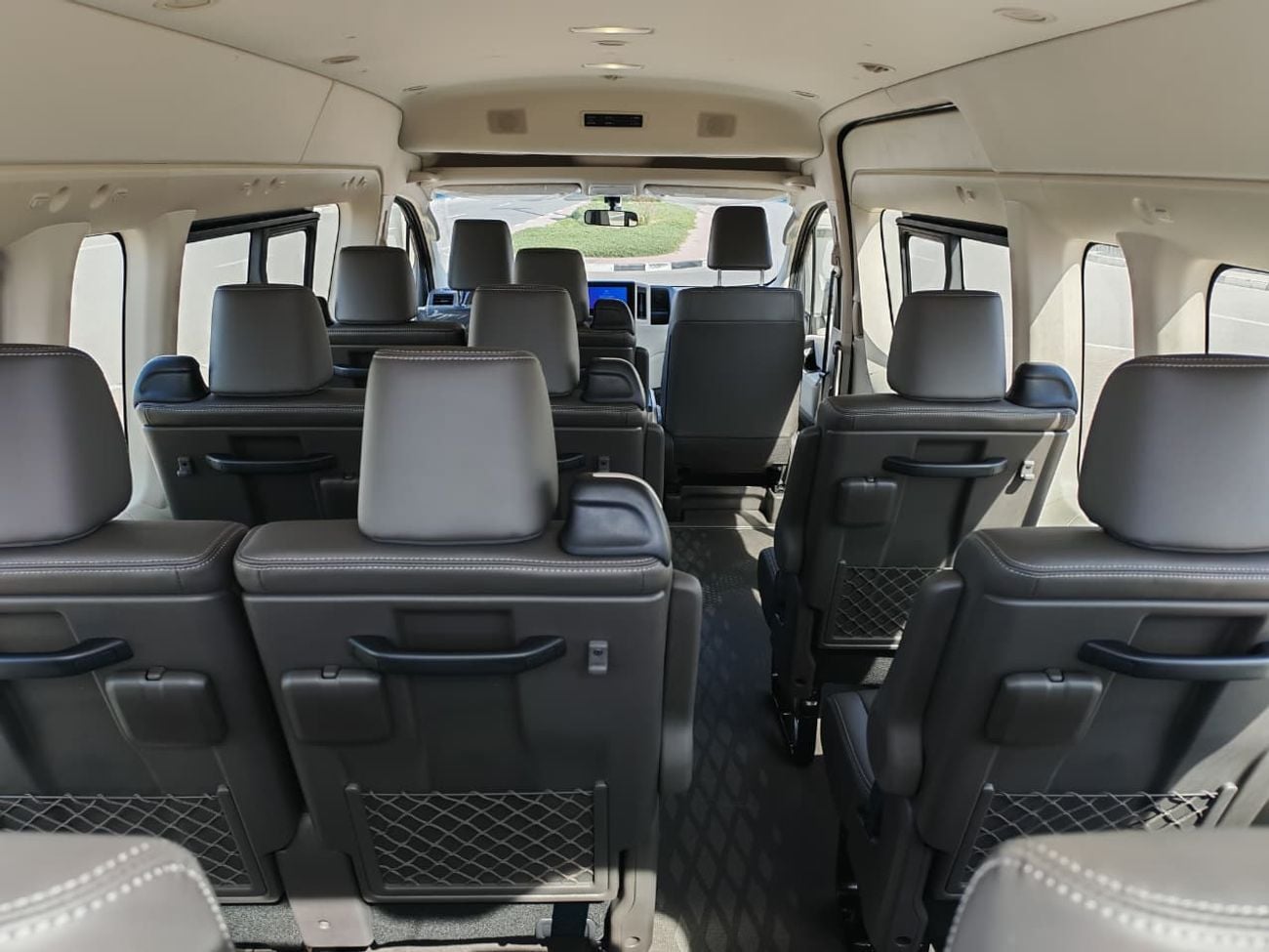 Toyota Hiace 2026 Toyota Hiace DX 13-Seater High Roof 2.8L 4-Cyl Diesel M/T RWD Export Only