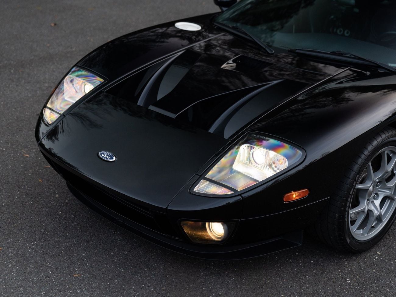 Ford GT Rare 1 of 14 Stripe Delete