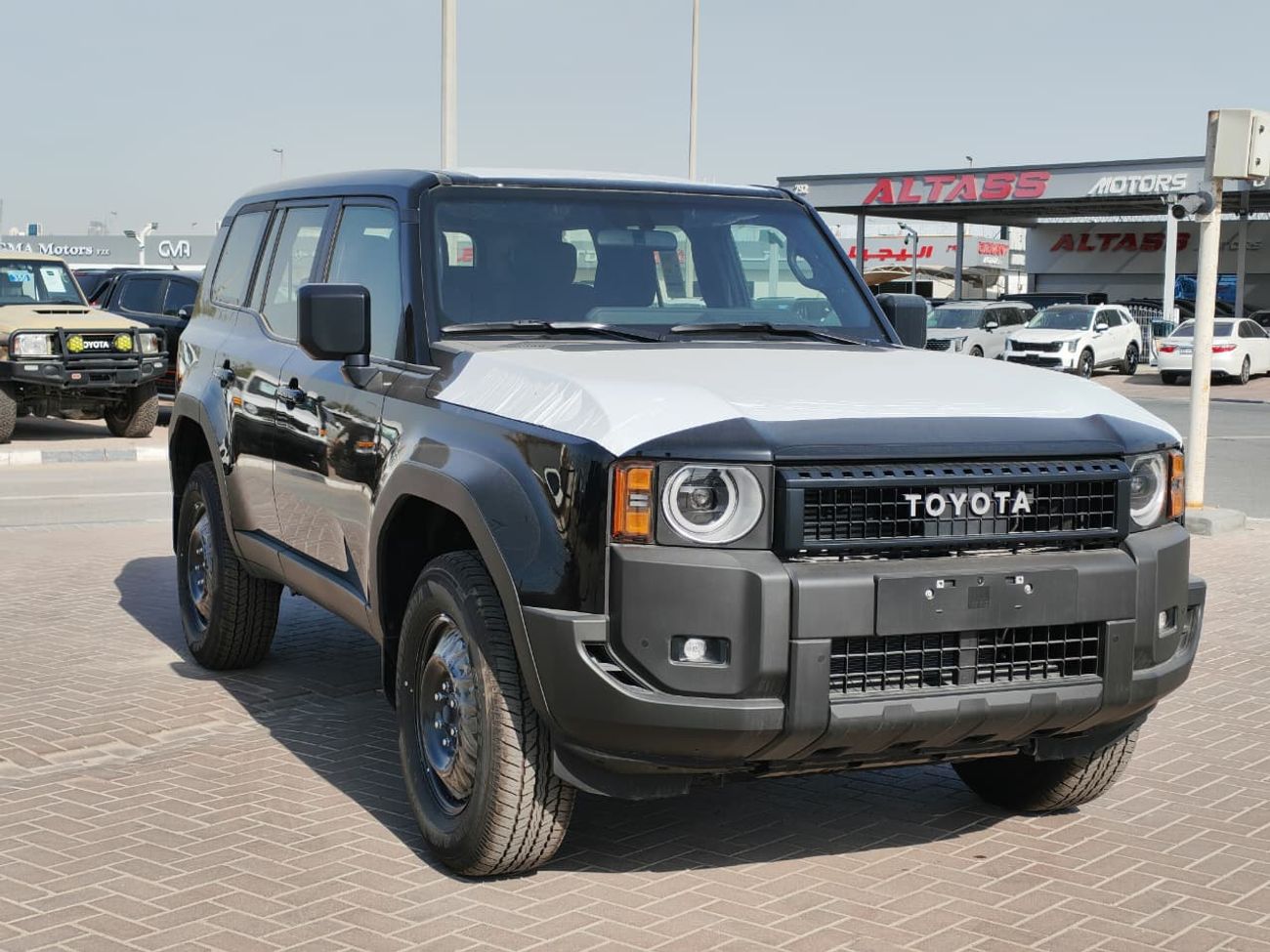 تويوتا برادو 2025 Toyota Prado Urban-E STD 7-Seater 2.4L 4-Cyl Turbo Petrol A/T 4WD Export Only