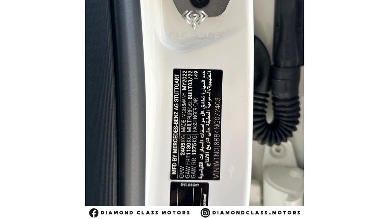 Mercedes-Benz GLC 200 Premium Mercedes GLC 200 Coupe  AMG line - 2.0T 4Matic  Sunroof  2022 GCC  Service Contract Under Me