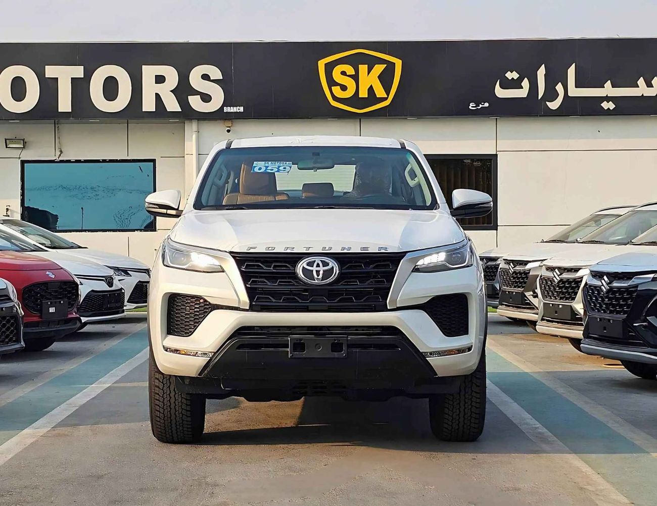 Toyota Fortuner 2.4L V4 DIESEL / MANUAL A.C / MID OPTION 4WD (CODE # FD24B)
