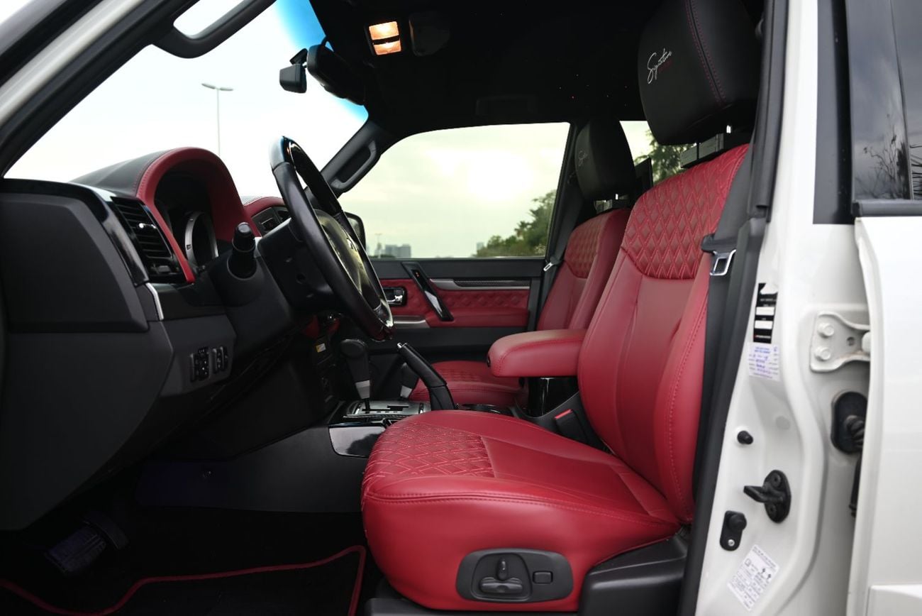 Mitsubishi Pajero GLS 3.8L - 0% DP - AGENCY MAINTAINED - SIGNATURE EDITION - MITSUBISHI PAJERO GLS 2020 - ACCIDENT FRE