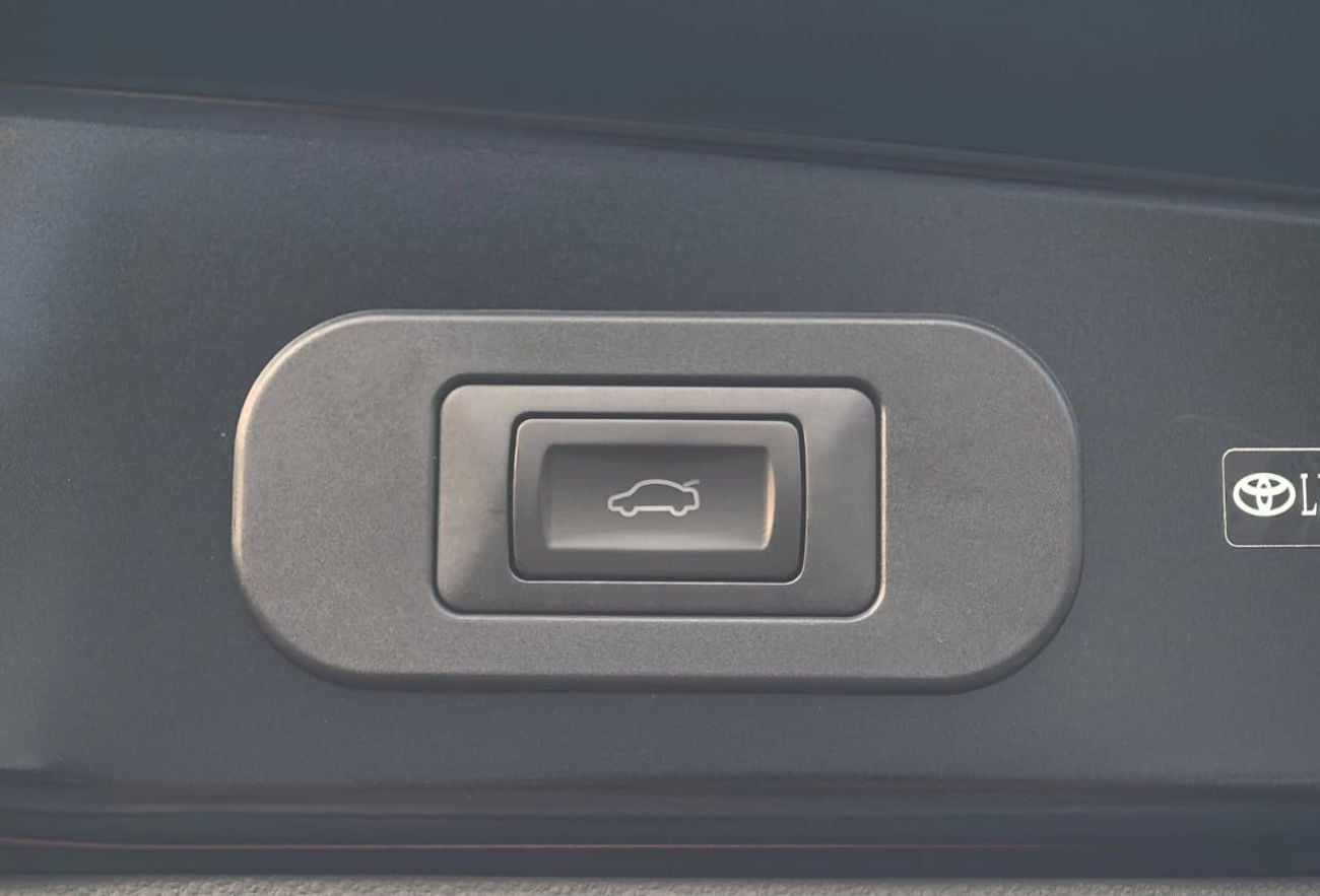 Toyota Frontlander Luxury