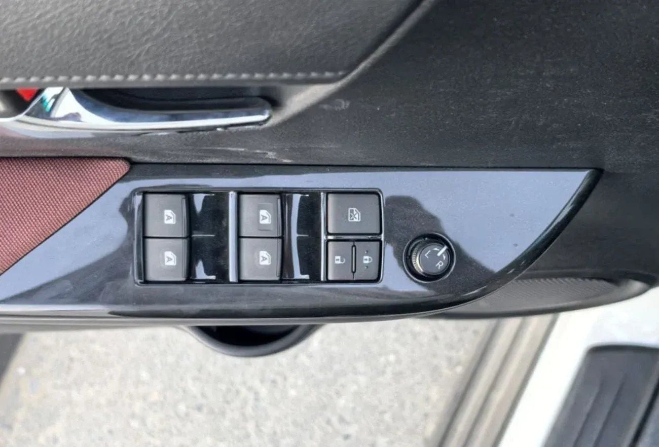 Toyota Hilux TOYOTA HILUX 2.4L DIESEL AUTOMATIC TRANSMISSION 2026