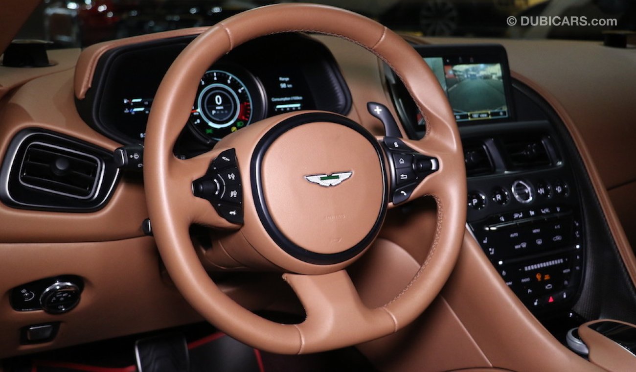 Aston Martin DB11