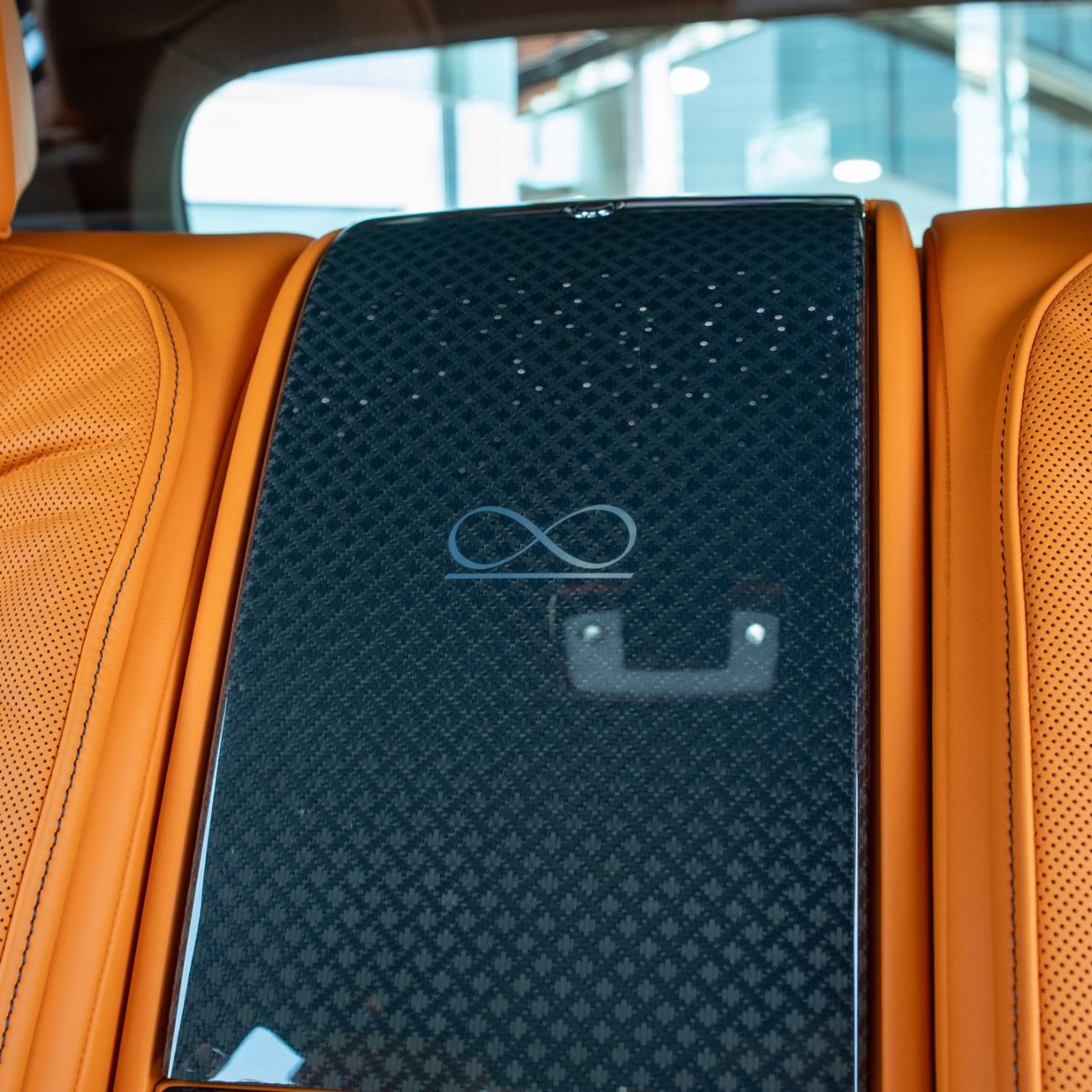 رولز رويس كولينان 2024 ROLLS ROYCE CULLINAN BLACK BADGE DONE ONLY 6000KM