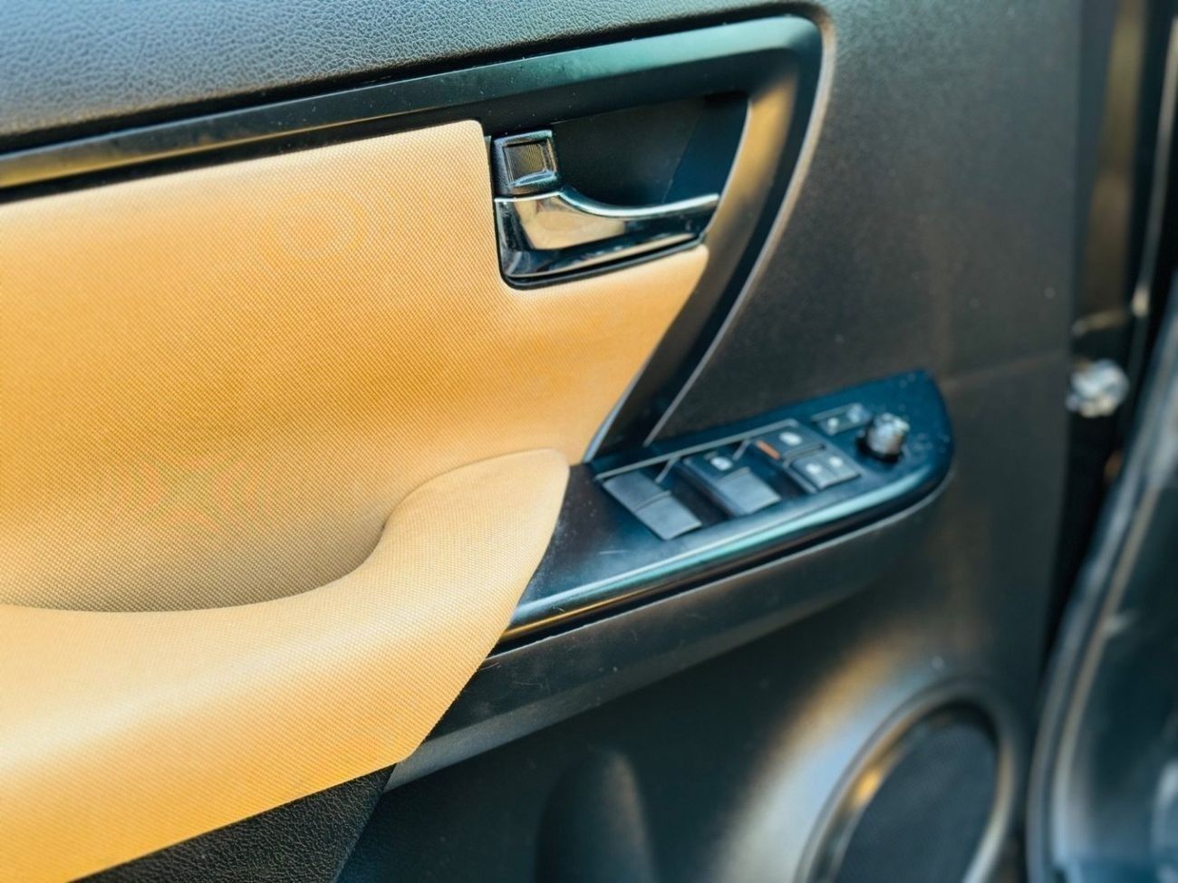 Toyota Fortuner Toyota fortuner 2021 Full option V4