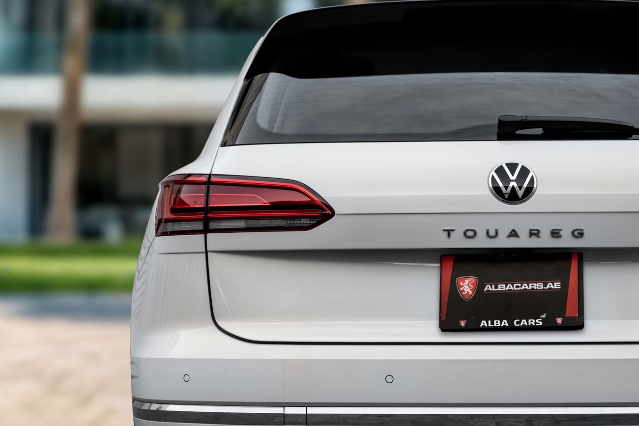 Volkswagen Touareg Touareg Atmosphere Highline | 2,742 P.M | 0% Downpayment | Low Kms | Warranty!