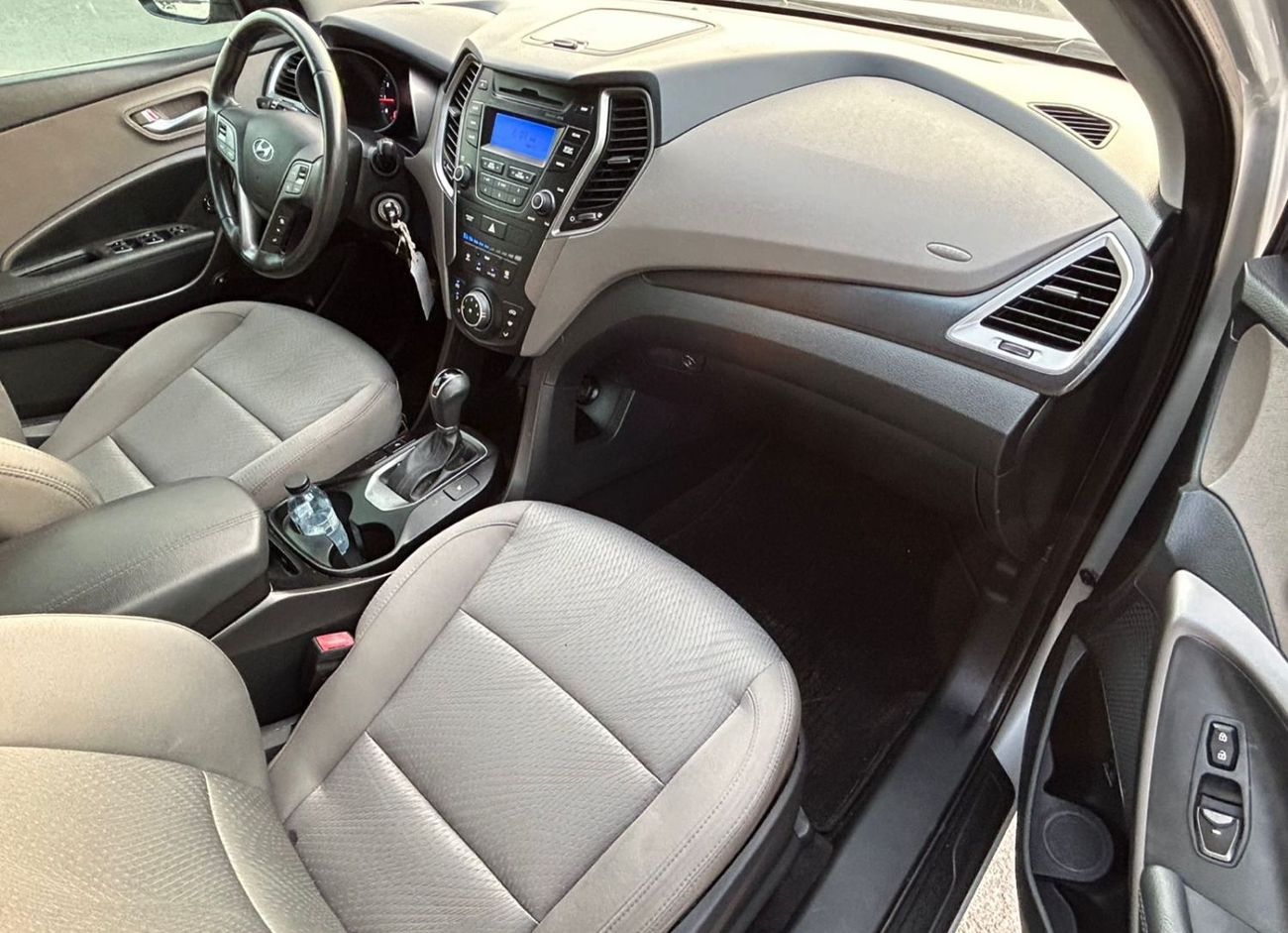 Hyundai Santa Fe 2013 Hyundai Santa Fe Sports 2.4L V4 - Electric Seats