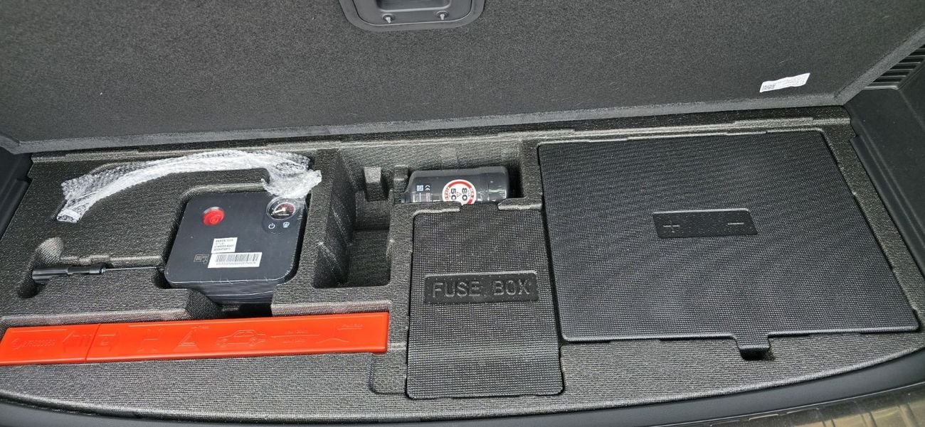 Aito 7 AITO M7 2024 6 Seater