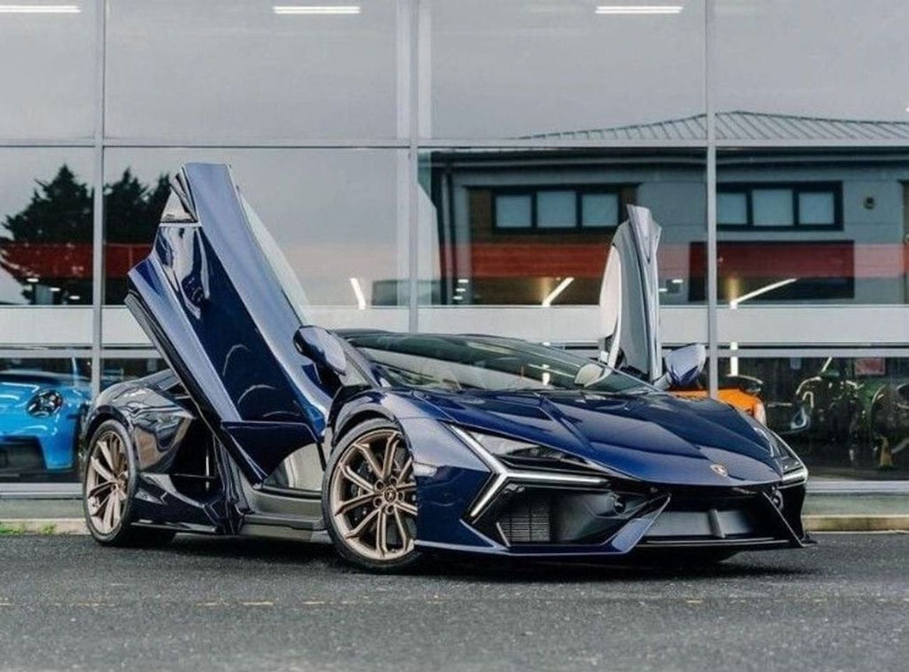 Lamborghini Revuelto 6.5L V12 Hybrid RIGHT HAND DRIVE