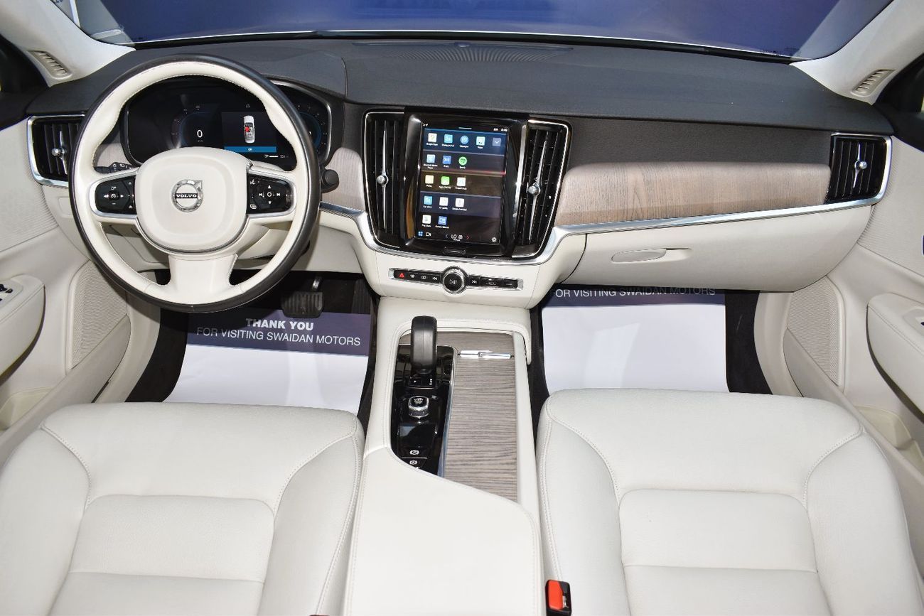 Volvo S90 B5 2.0T Momentum