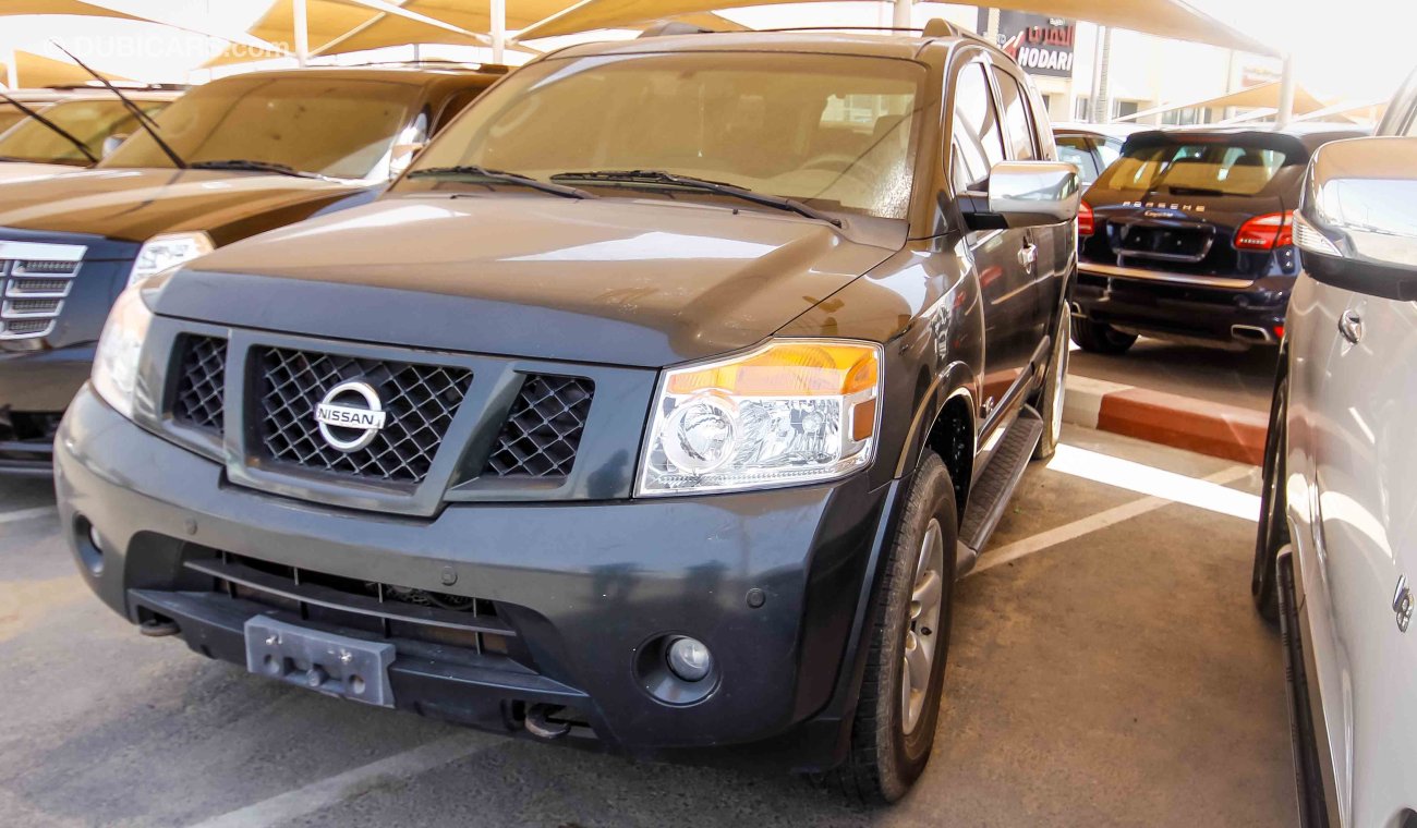 Nissan Armada SE