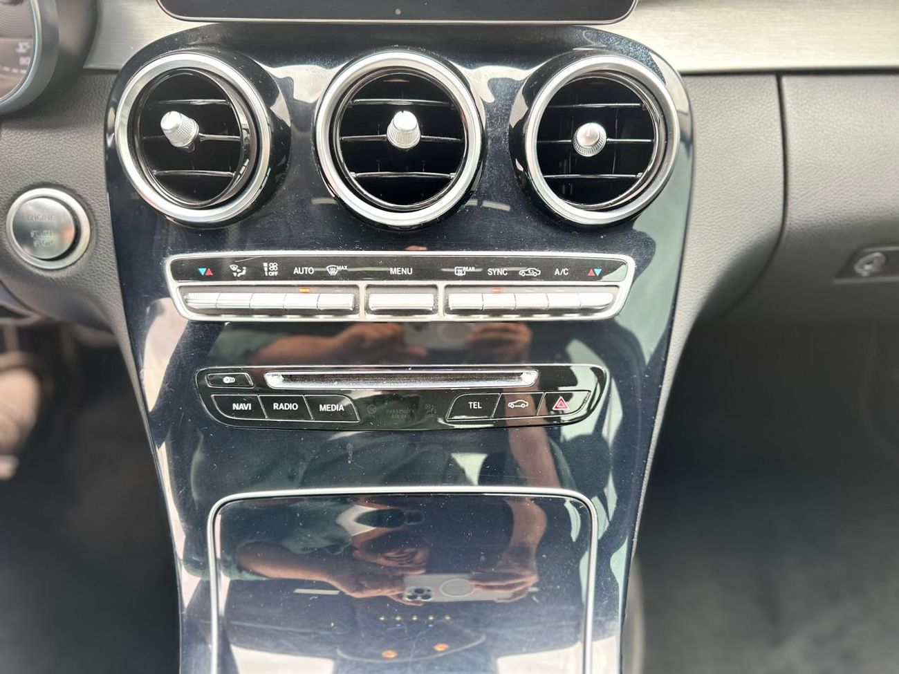 Mercedes-Benz C 200 Turbocharged, 16-valve, Inline 4-cylinder (M274)