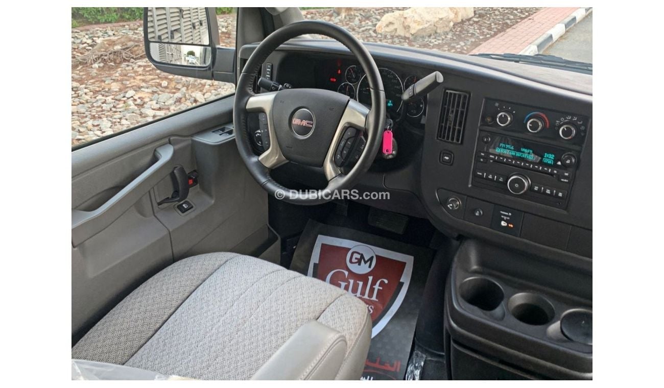GMC Savana 3500 Passenger GCC Specs - Brand New - Can be registered under company as well as personal name