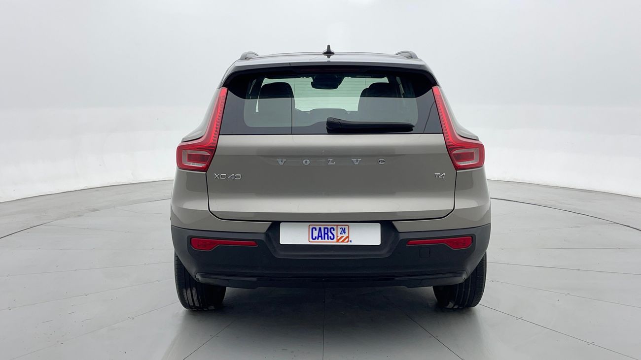 فولفو XC 40 T4 R DESIGN 2 | بدون دفعة مقدمة | اختبار قيادة مجاني للمنزل