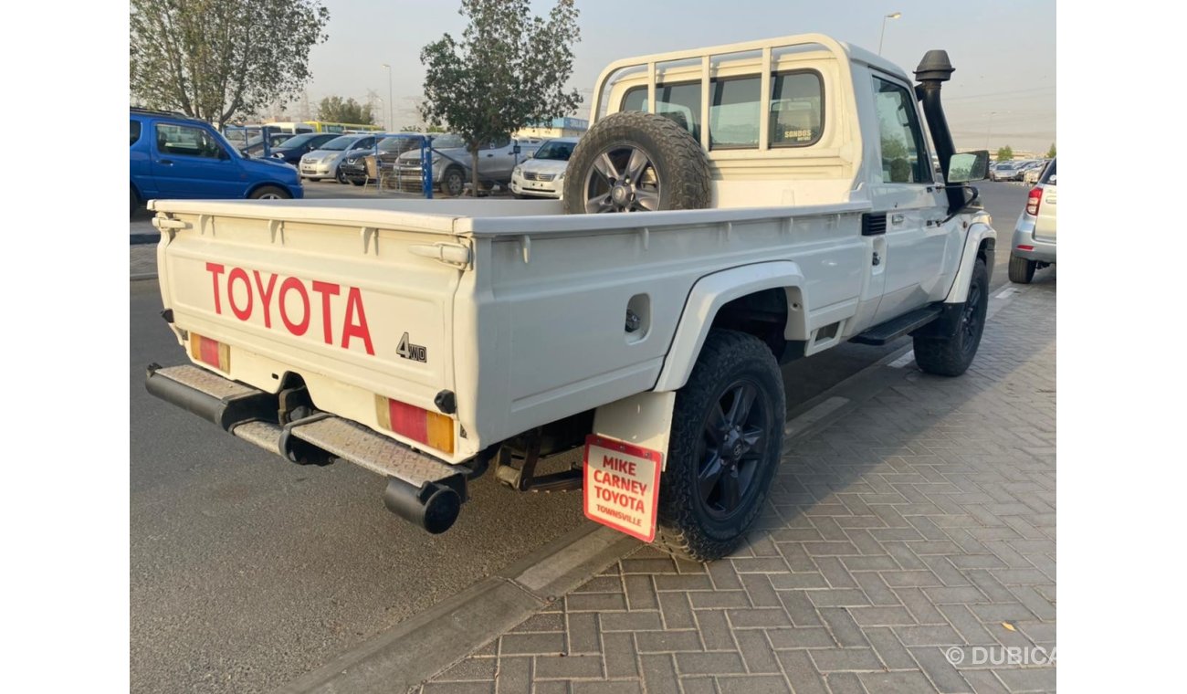 Toyota Land Cruiser Pick Up diesel right hand drive year 2012