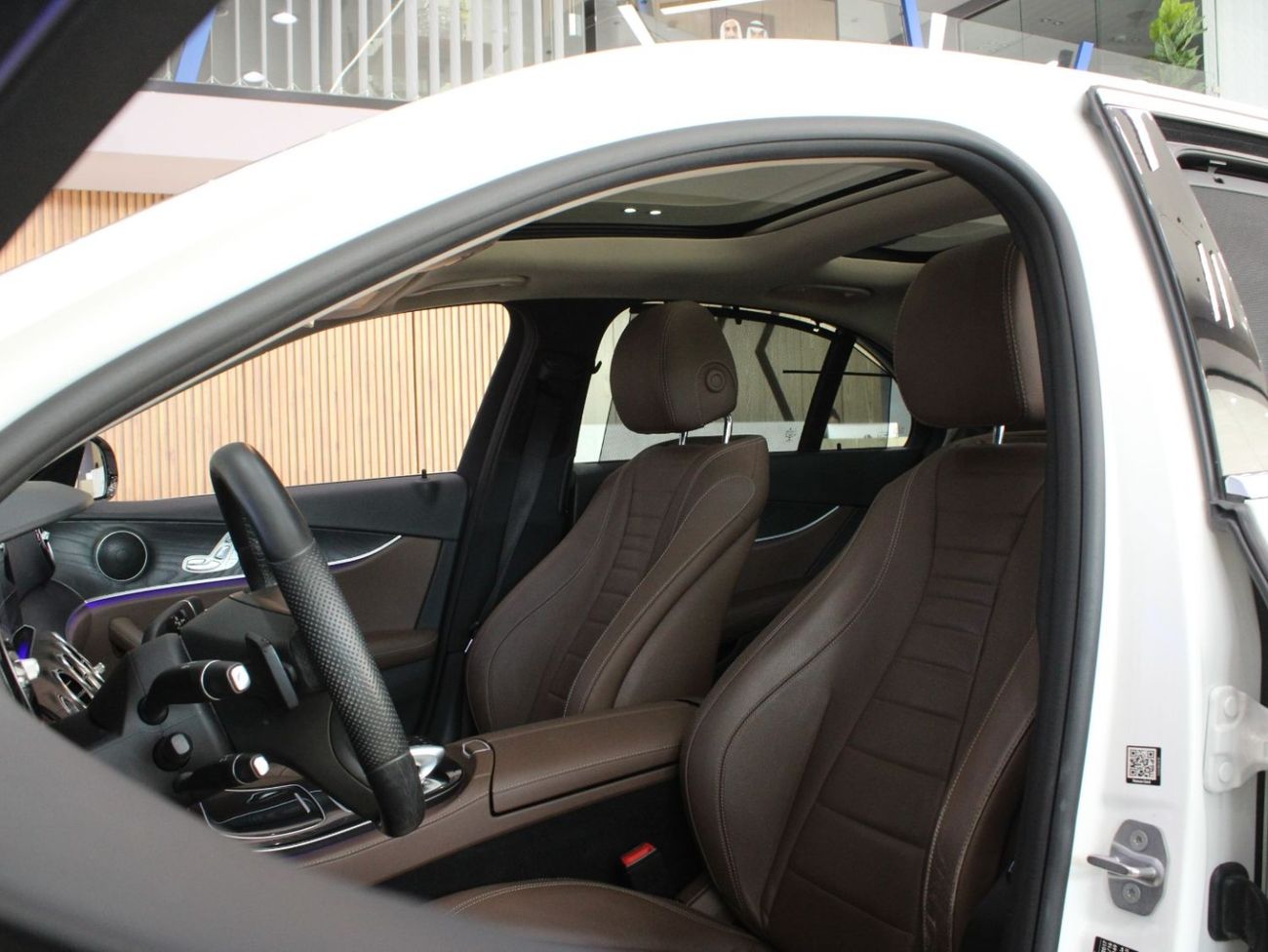 مرسيدس بنز E200 | Fully Loaded