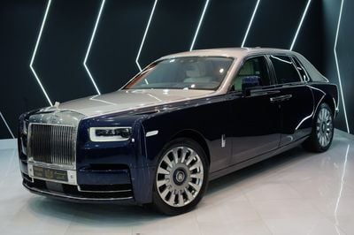 رولز رويس فانتوم SWB 2022 Rolls-Royce Phantom, Two-Tone, Illuminated Spirit of Ecstasy, Rear Screens, Dealer Warranty!!