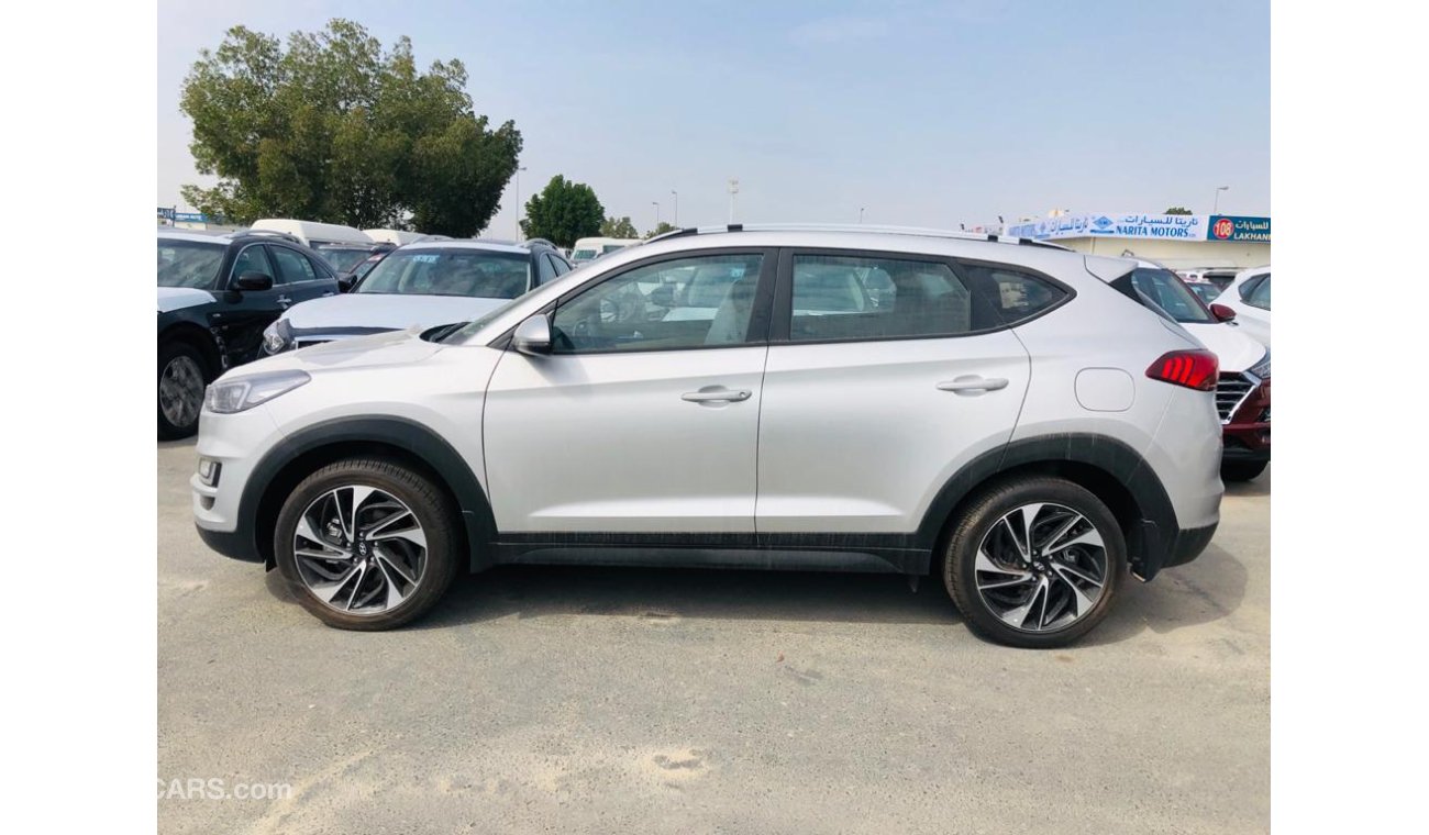 Hyundai Tucson 1.6L-DRIVER POWER SEAT-PANORAMIC ROOF-ALLOY WHEELS