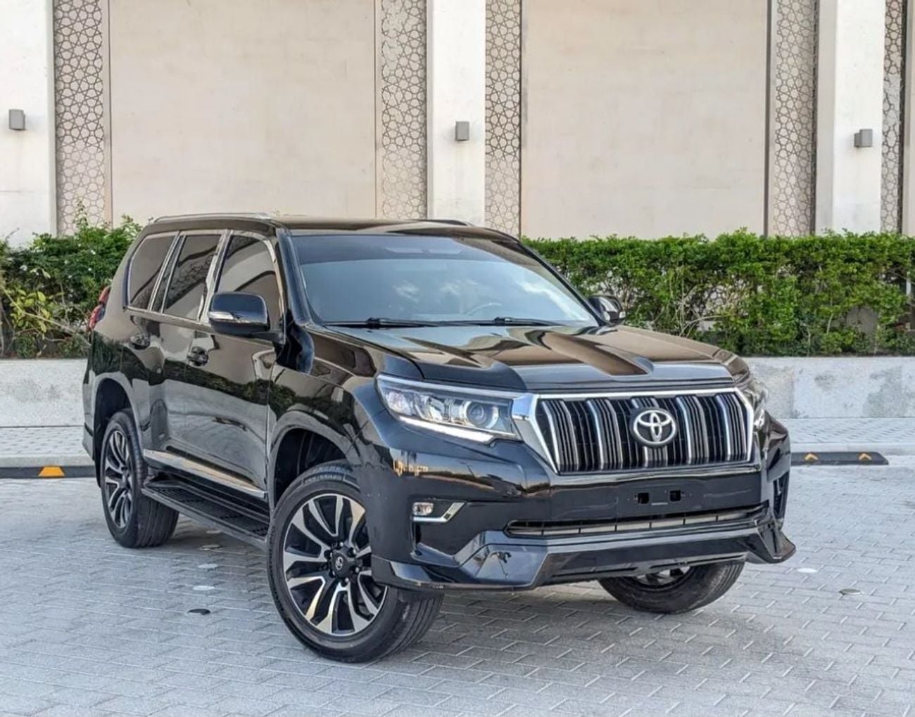 Toyota Prado Toyota prado 2019Model Modified 2024Model 2.7L v4 petrol Engine Colour Black Transmission Automatic