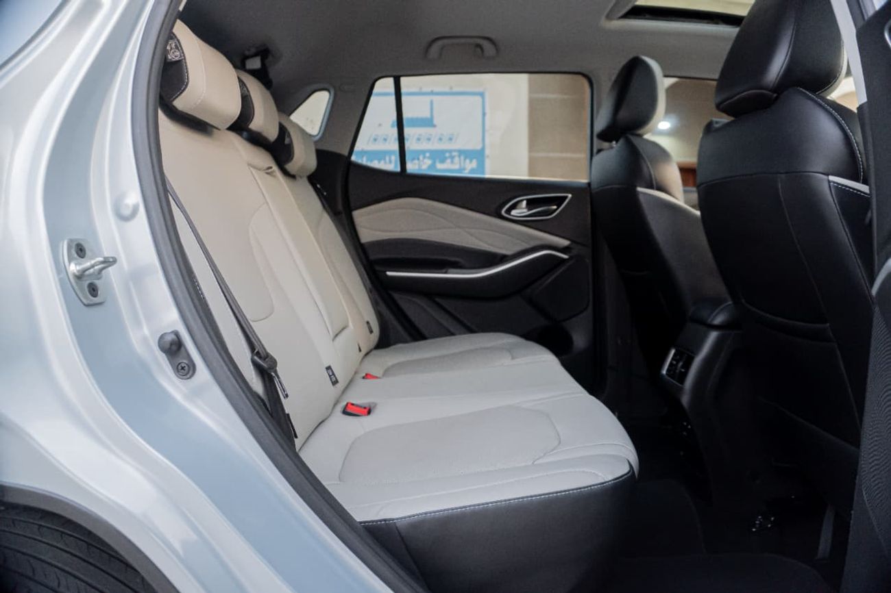 جاك JS4 1.5T gcc car full option