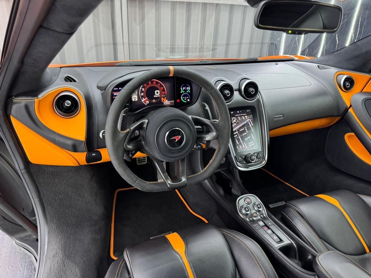 مكلارين 570S STANDARD McLaren Warranty 02/2028 | McLaren Service Contract 02/2027 | Full Service History