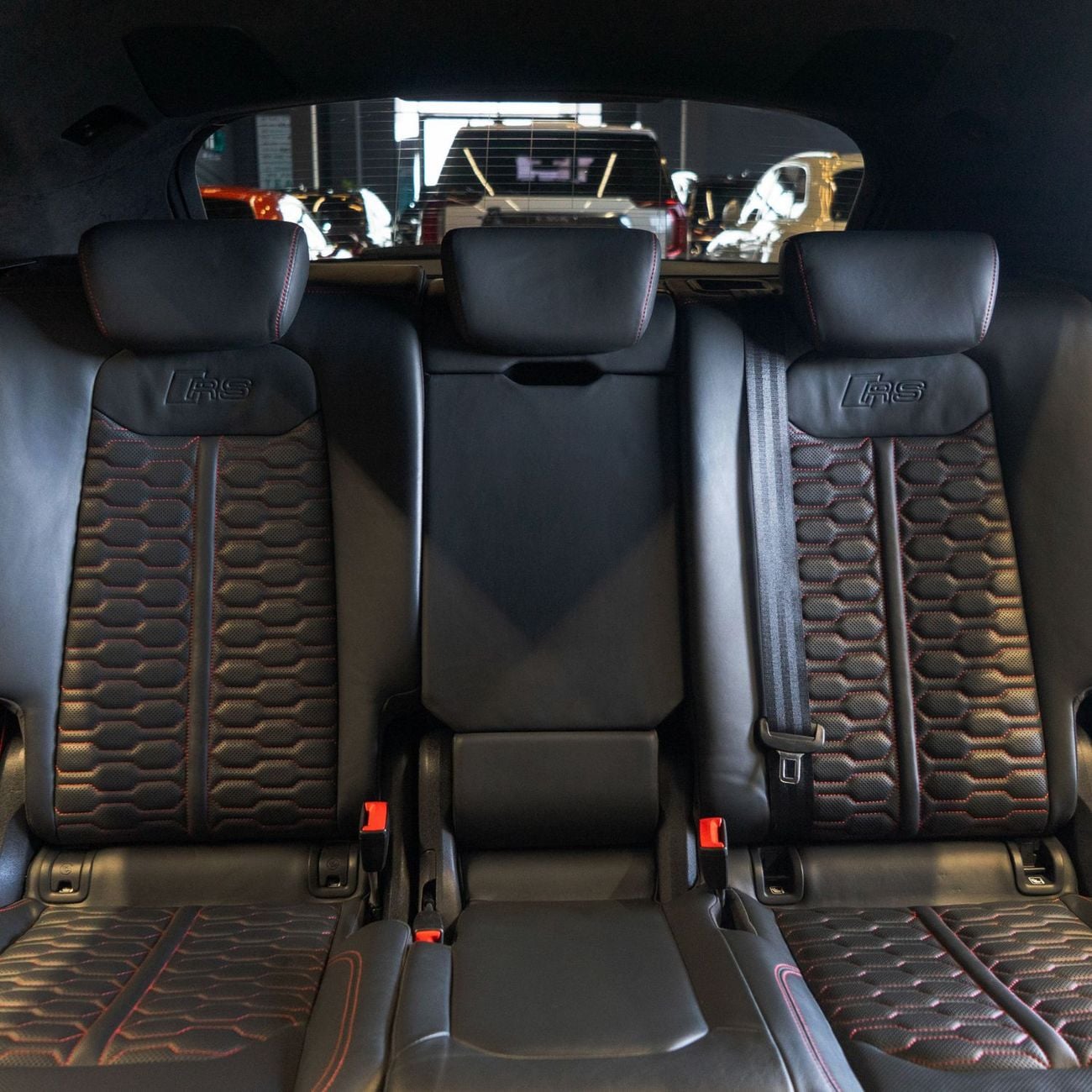 أودي RSQ8 TFSI quattro 4.0L AED 5,749 P.M • 0% Downpayment • Audi RS Q8 Mansory Kit • 1 Year Warranty