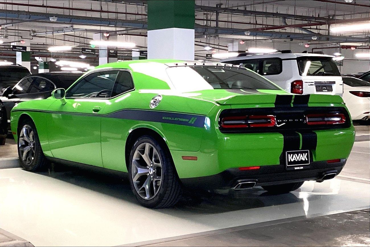 دودج تشالينجر SXT Plus | شامل الضمان | 0 ﺪﻔﻋﺓ ﺃﻮﻟﻯ