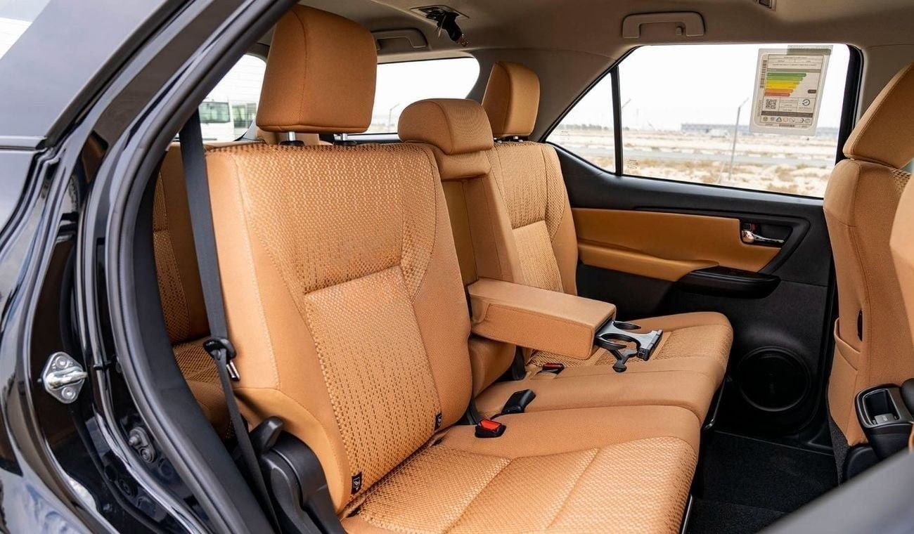 تويوتا فورتونر FORTUNER 2.7L 4WD PETROL 2025