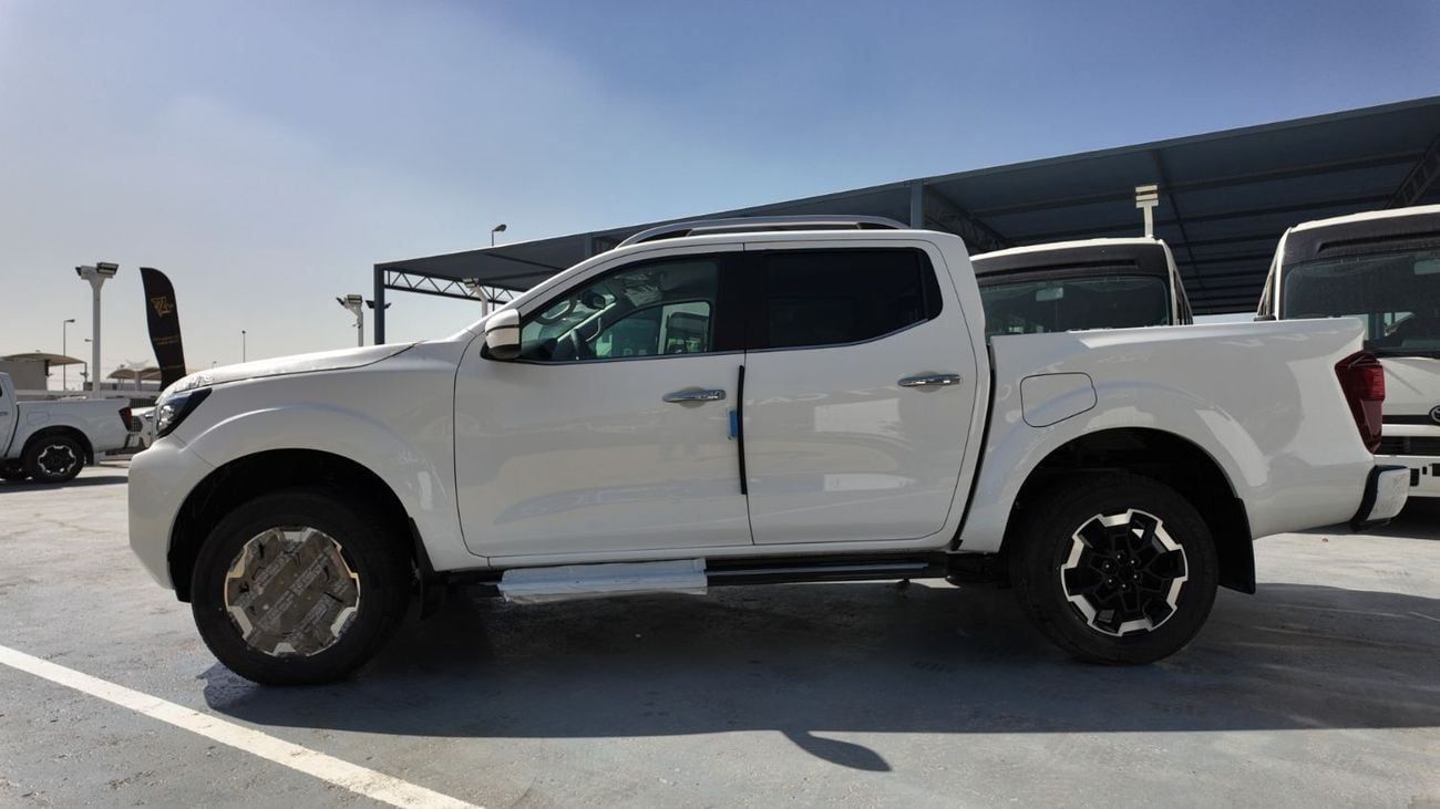 Nissan Navara CSF 2.5L (158 HP) 2025 Nissan Navara DLX CSF | 2.5L Turbo Diesel | 161 HP | Manual | 4x4 | GCC Specs