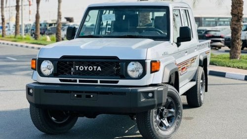 Toyota Land Cruiser Pick Up 4.0L PETROL AUTOMATIC DOUBLE CABINE 2024 GCC