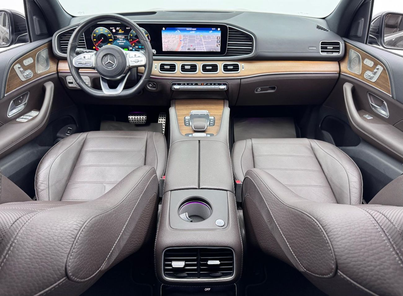 مرسيدس بنز GLS 450 4MATIC 2022 Mercedes Benz GLS 450 AMG 4MATIC, Warranty, Full Mercedes Service History, 7 Seater, GCC