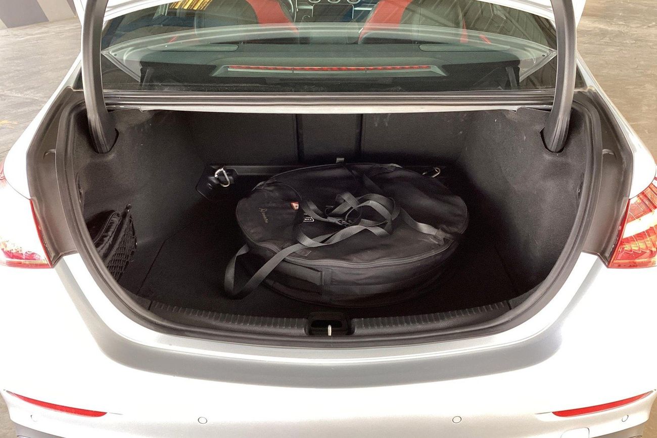 مرسيدس بنز C 200 Premium (AMG Line) | شامل الضمان | 0 ﺪﻔﻋﺓ ﺃﻮﻟﻯ