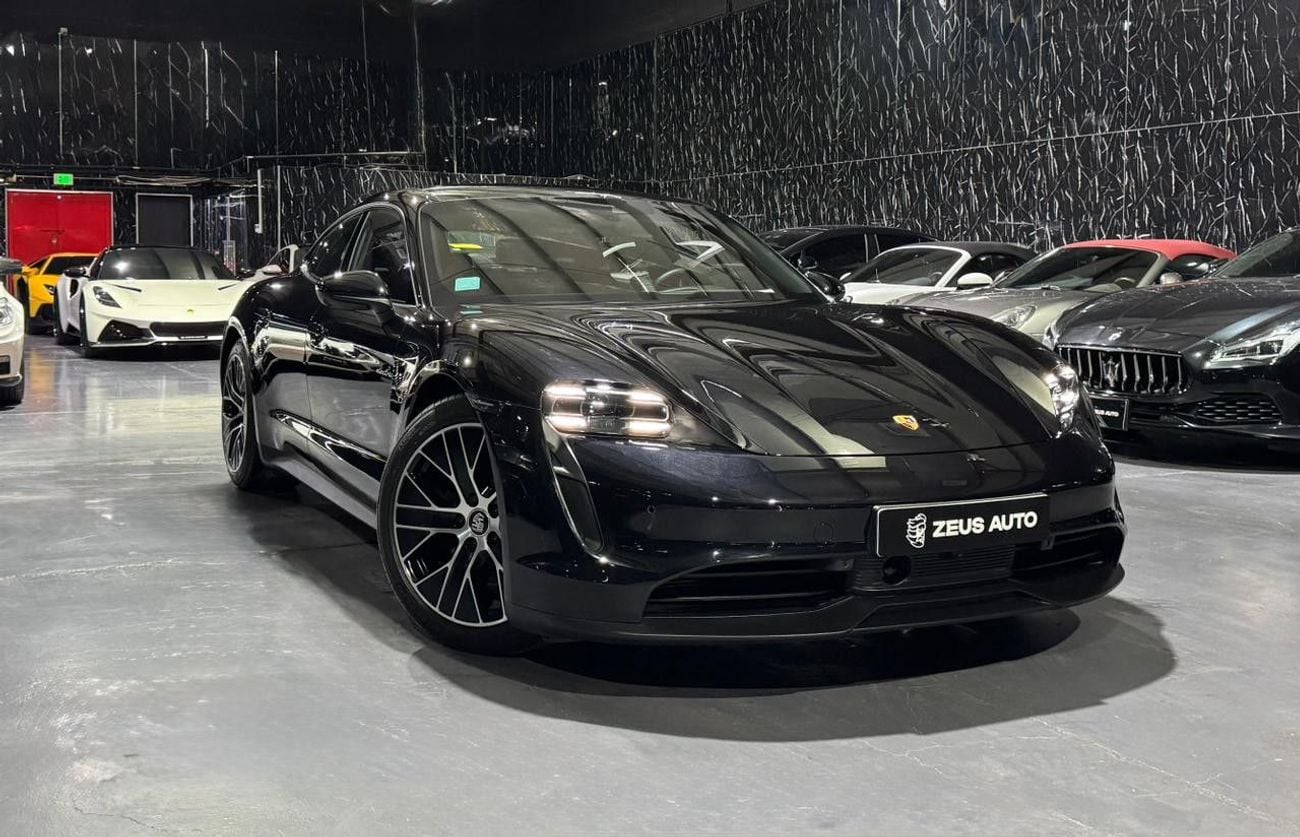 Porsche Taycan STD