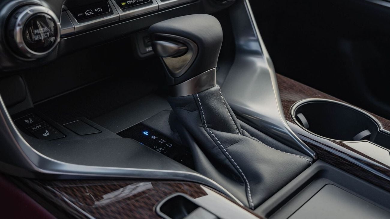 لكزس LX 600 2026 Lexus LX600 Turbo Sport 3.5L AT Petrol (White)