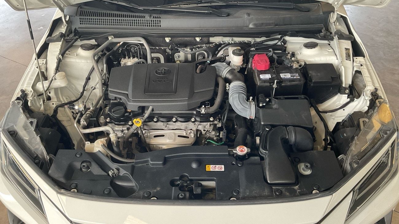 تويوتا يارس 1.5 VVT-I E CVT | شامل الضمان | 0 ﺪﻔﻋﺓ ﺃﻮﻟﻯ