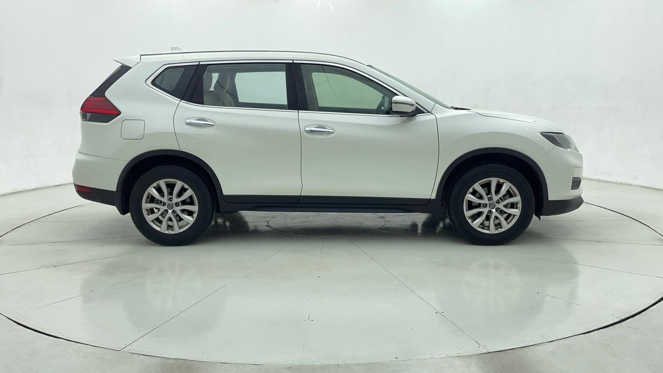 نيسان إكس تريل S 2.5 | بدون دفعة مقدمة | اختبار القيادة في المنزل