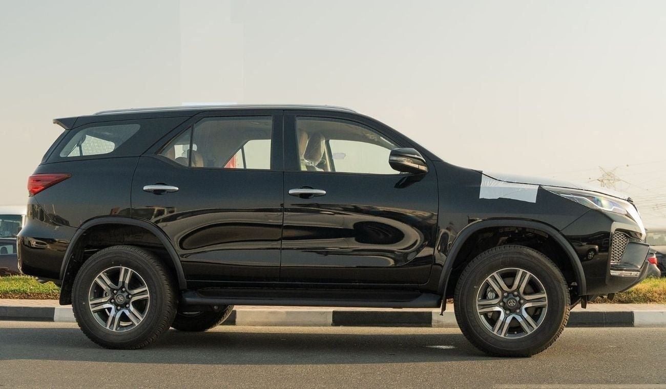 Toyota Fortuner 2025 Toyota Fortuner 2.7L AT Petrol 4WD with Automatic AC